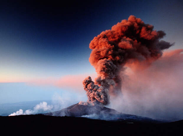 Фото №2 - 10 самых впечатляющих горных пейзажей мира