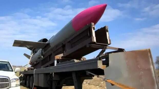 О чем говорит подтверждение Минобороны РФ применения Киевом ракет «Фламинго