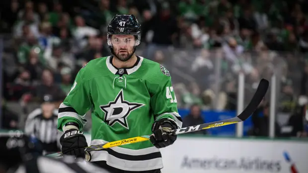 Передачи Радулова и Гурьянова помогли «Далласу» обыграть «Аризону» в НХЛ