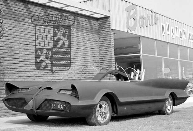 75-летняя эволюция "бэтмобиля" авто, бэтмобиль, бэтмен