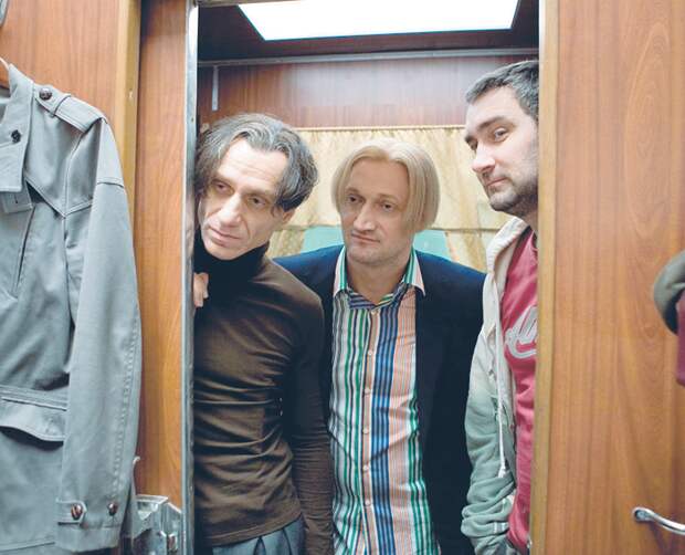 После выхода фильма «Упражнения в прекрасном» Константин Юшкевич стал по-настоящему узнаваемым актером. На фото: с коллегами по картине Виктором Шамировым и Гошей Куценко После выхода фильма «Упражнения в прекрасном» Константин Юшкевич стал по-настоящему узнаваемым актером. На фото: с коллегами по картине Виктором Шамировым и Гошей Куценко