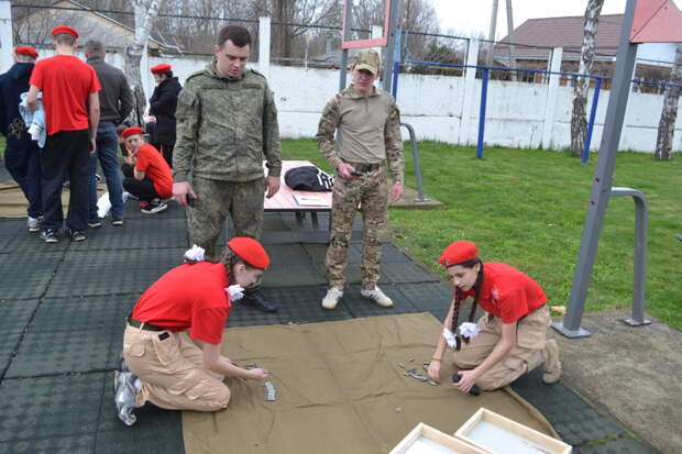 В Майкопском районе Адыгеи состоялись военно-спортивные соревнования на кубок военного комиссара