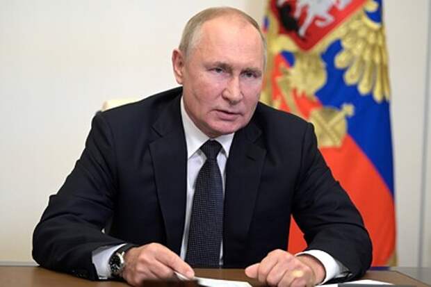 Путин дал поручения после массового убийства в пермском вузе