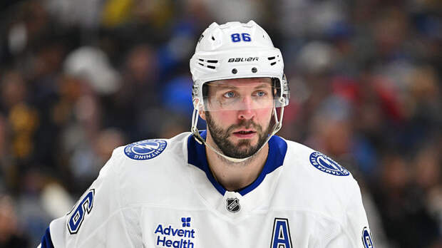 Защитник «Тампы» Чернак — о Кучерове: для меня он MVP