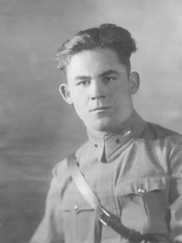 В Калуге разыскали родственников погибшего в 1941 году летчика