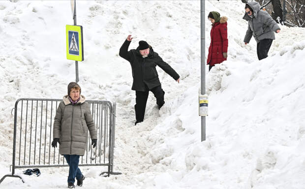 В Москве выросли 59-сантиметровые сугробы