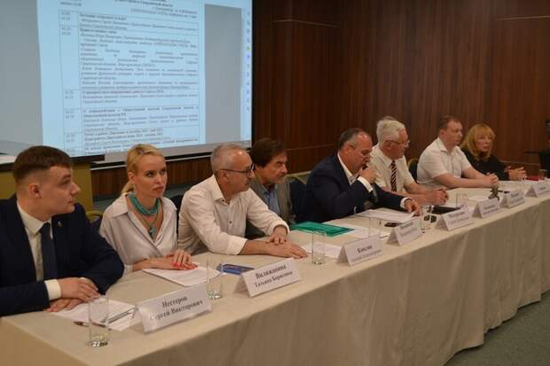 Черногорская школа провела телеконференцию с коллегами из ЛНР и ДНР по вопросам борьбы с наркотиками и международного сотрудничества