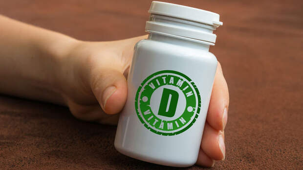 Врач Потешкин: нехватка витамина D может привести к образованию камней в почках