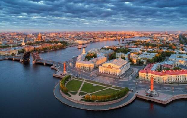 В Петербурге пройдет круглый стол "Фотограф: развитие и вызовы. Закон и право"