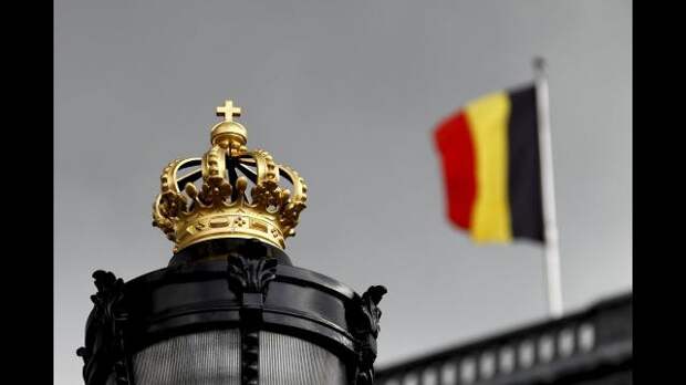 Бельгия вывела самолеты из коалиции против ИГ*