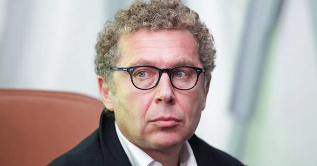 Александр Мамут вышел из совета директоров объединенной киносети «Синема парк» и «Формула кино»