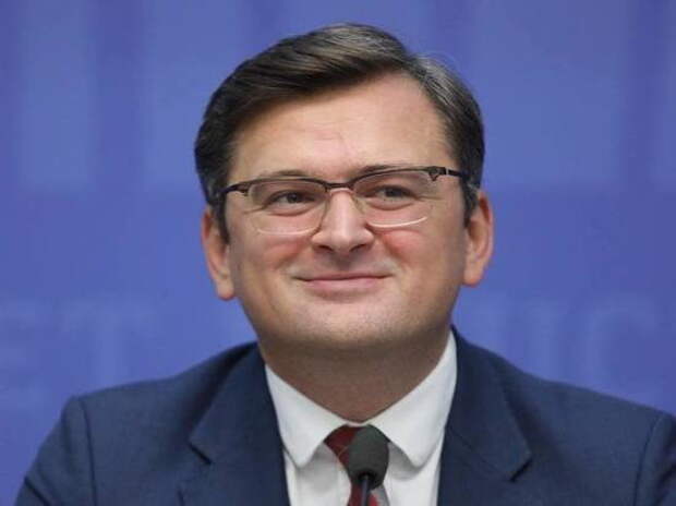 Украина развернулась к диктатуре и блицкригу на Донбассе