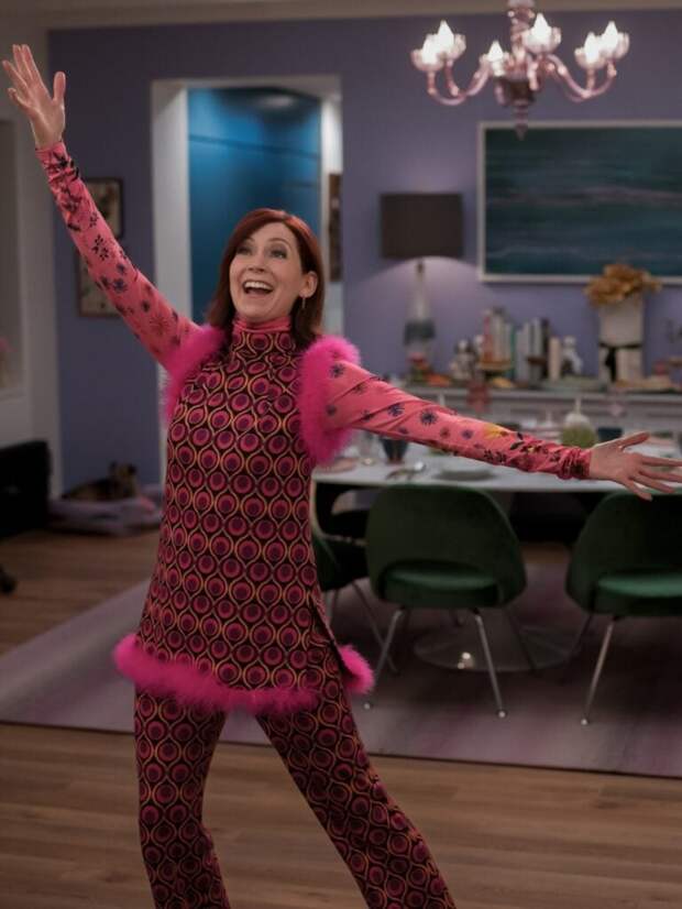 Carrie Preston as Elsbeth Tascioni