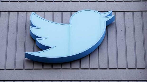 Илон Маск разрешил сотрудникам Twitter работать удаленно при условии, что хотя бы раз в месяц сотрудники будут появляться в офисе для совещаний и встреч с руководством