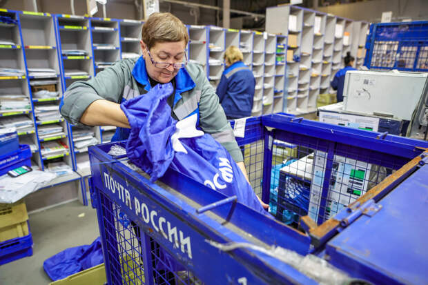 Правительство попросили не спасать «Почту России» за счет бизнеса