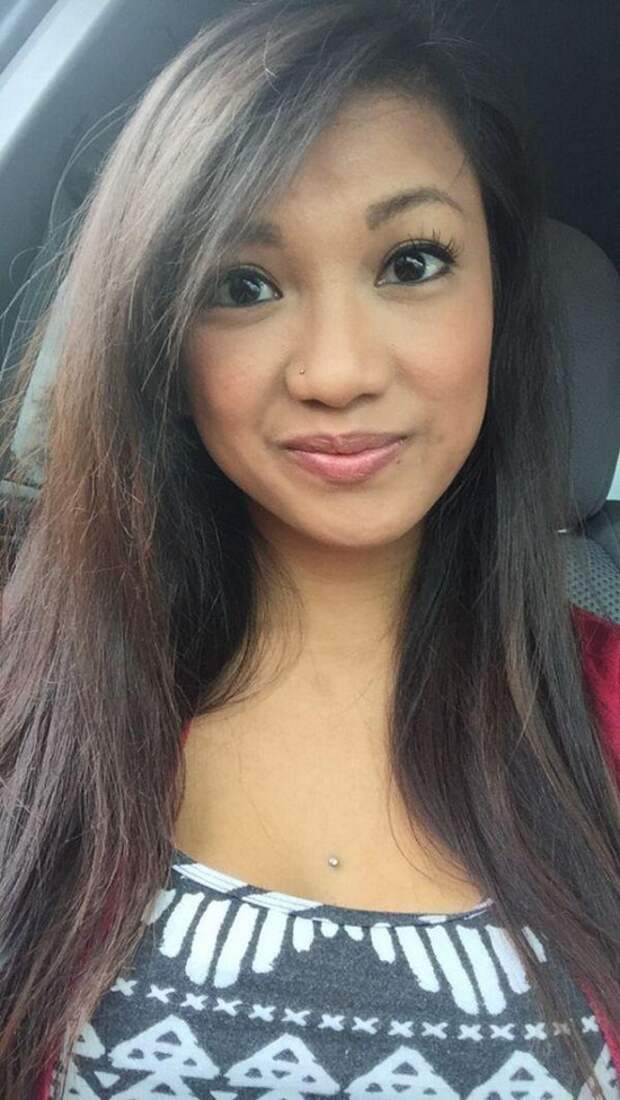 Ride along with the hottest car selfies (32 Photos) Ride along with the hottest car selfies (32 Photos)