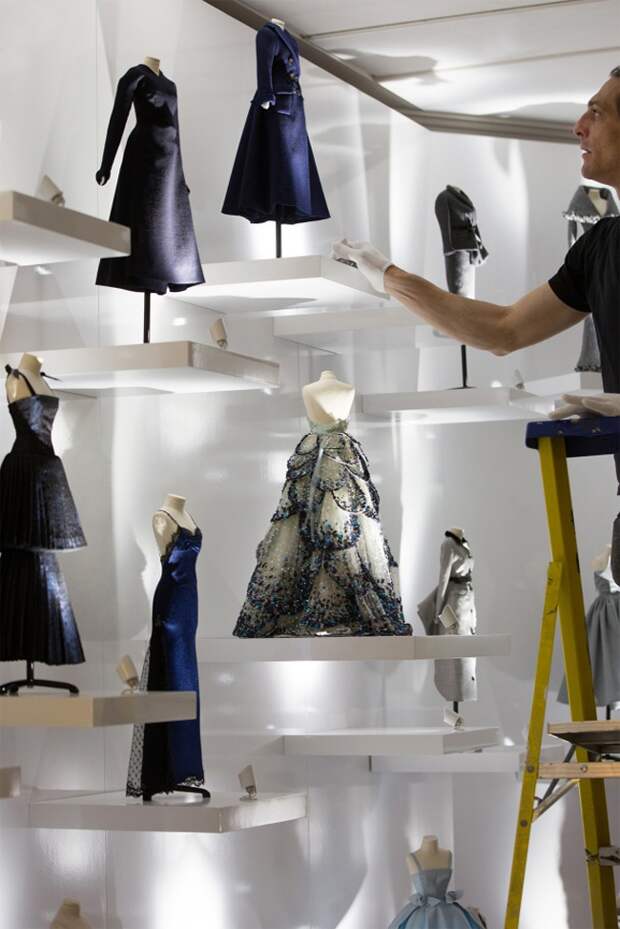 Le Petit Théâtre Dior (фото и видео)
