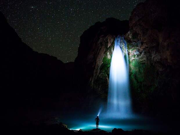 havasupai-falls-night_95362_990x742