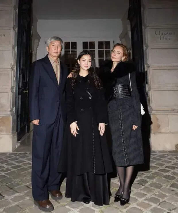 Ольга Карпуть с мужем и дочерью