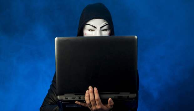 Британских военных запугали "русскими хакерами": Могут забрать с устройств личные данные