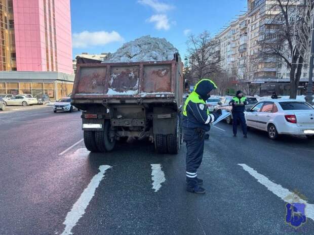 КамАЗ насмерть сбил пенсионерку на пешеходном переходе в Самаре