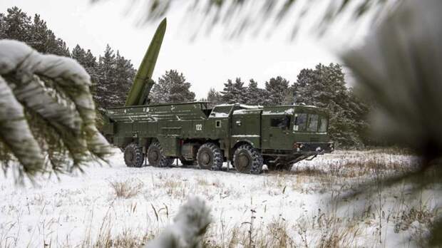 Экипаж Су-34 уничтожил опорный пункт и живую силу ВСУ в курском приграничье