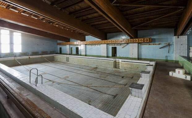 5 фото заброшенного советского поселка посреди Северного Ледовитого океана