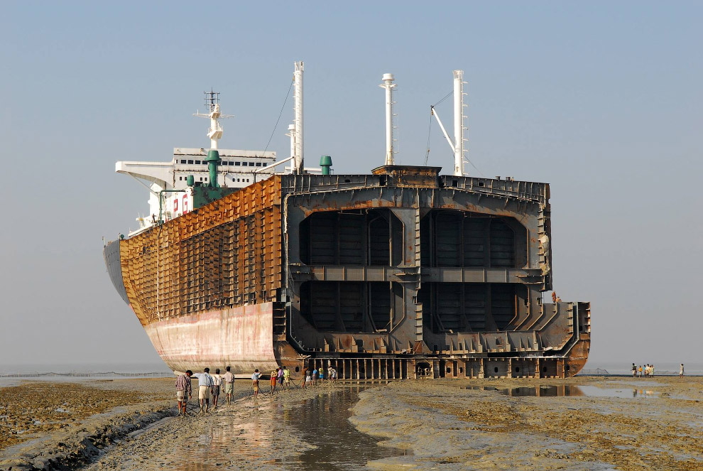 Самое известное кладбище кораблей в мире