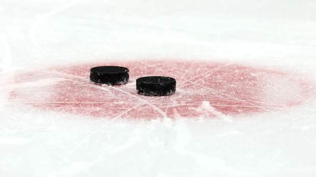 Матч НХЛ между «Коламбусом» и «Лос-Анджелесом» перенесли из-за сильного снегопада