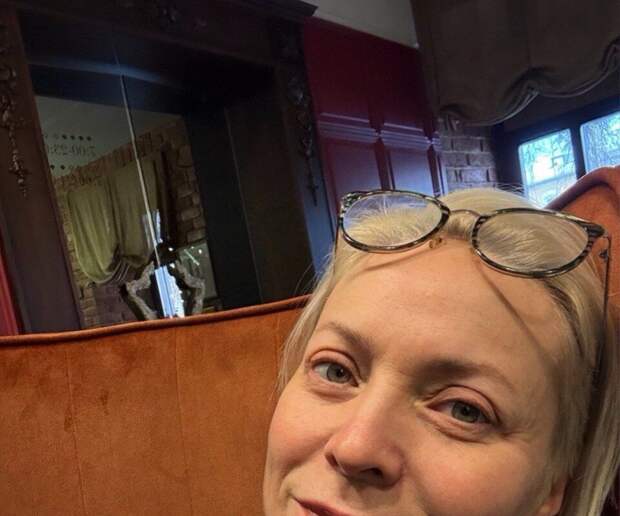 Актриса Светлана Пермякова показала себя без макияжа