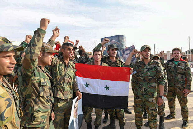 Сирийские военные в районе Манбиджа