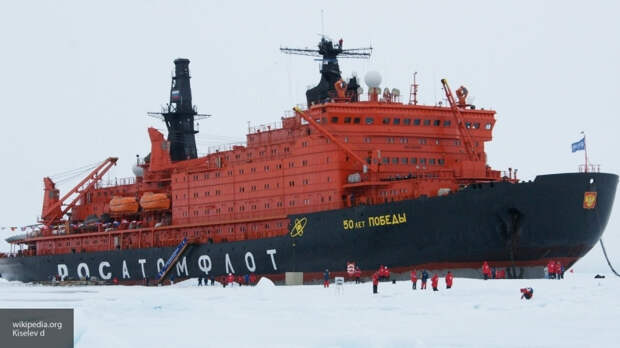 Дания отказала ученым в экспедиции вокруг Гренландии из-за российского ледокола