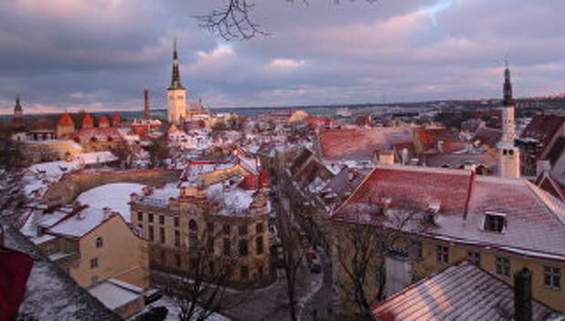 Таллин, вид на старый город со смотровой площадки. Архивное фото
