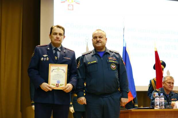 В столичном Главке МЧС подвели итоги деятельности за 2019 год. Фото: Пресс-служба Управления по ВАО ГУ МЧС России по г. Москве