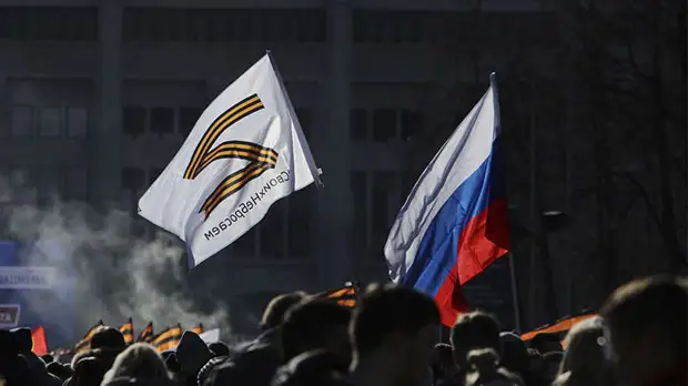 Надпись на стеле при въезде в областной центр Амурской области изменили на «БлагоVещенск»