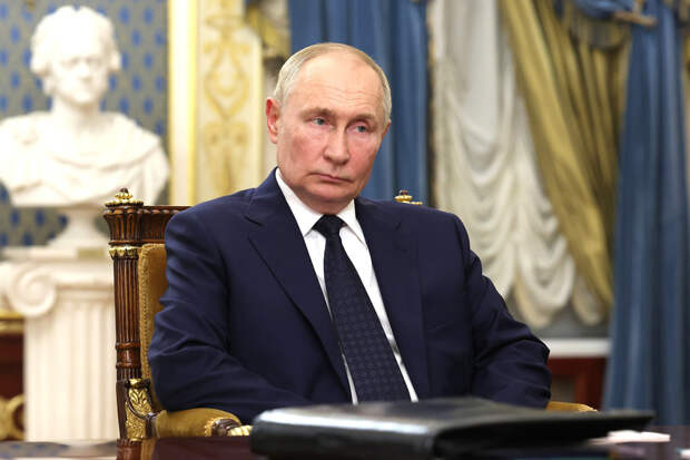 EC собирается забрать миллиарды у России: ответ Путина вынудит Запад умолять о пощаде