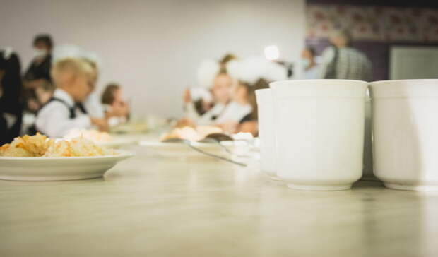 «Никто не уйдёт голодным»: на время ЧС в Приморье организовали бесплатное питание