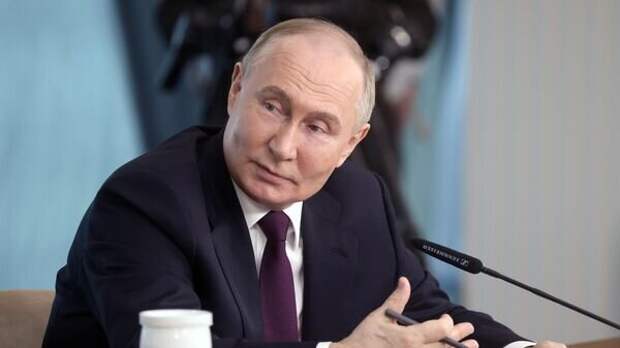 Зеленский, Запад, потери ВСУ: основные заявления Путина на встрече с главами мировых информагентств