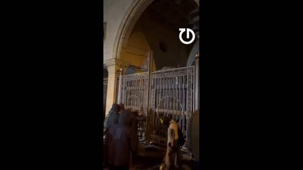 Video: TikVideo.App_7442805467857816840_hd.mp4