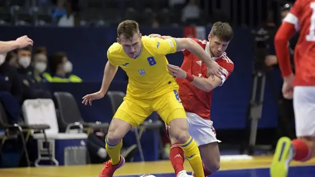 Украина забила второй мяч в ворота России в полуфинале ЧЕ по футзалу