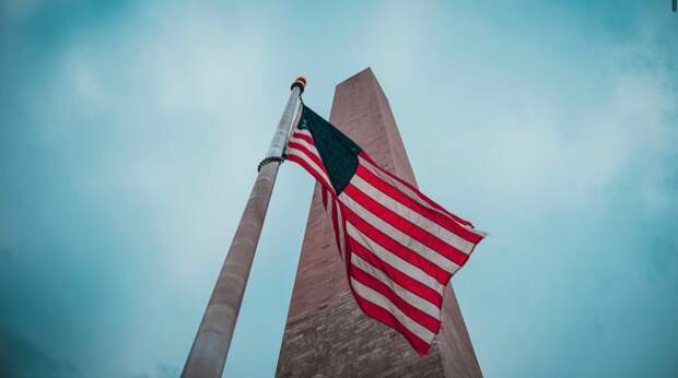 Такер Карлсон заявил о конце глобальной империи США