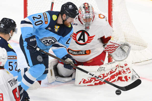 Россиянин поставил 800 тысяч рублей на три матча КХЛ и проиграл