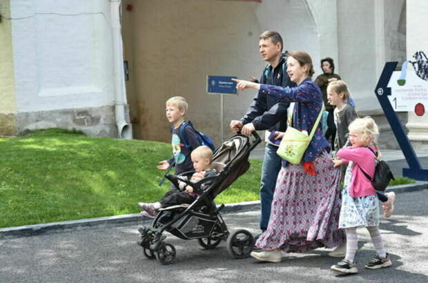 Многодетные семьи получат новые льготы: что изменится с 2026 года?