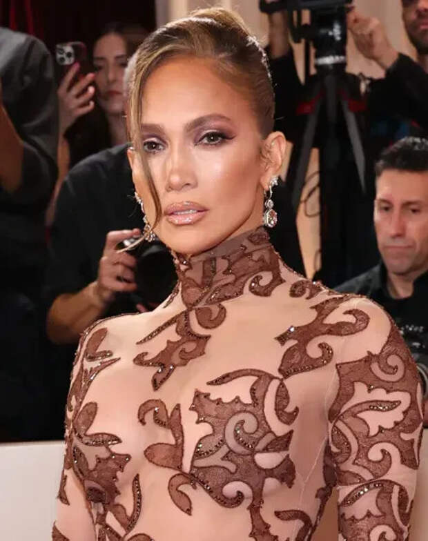 Дженнифер Лопес