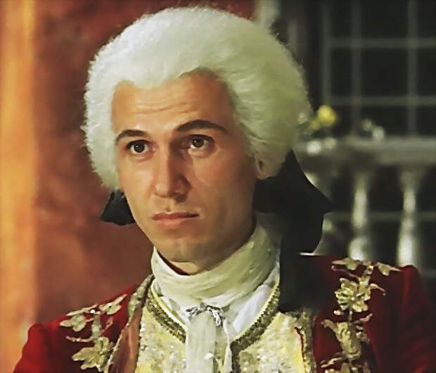 Виктор Костецкий в комедии «Труффальдино из Бергамо», 1976 (https://www.kino-teatr.ru)