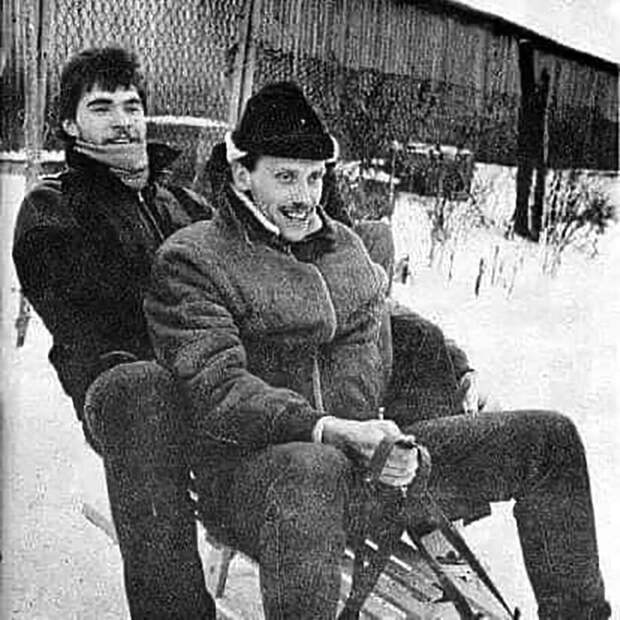 Сабонис и Куртинайтис отдыхают...
