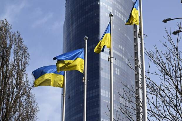 РБК-Украина: в офисе Зеленского отказались от экономического бронирования
