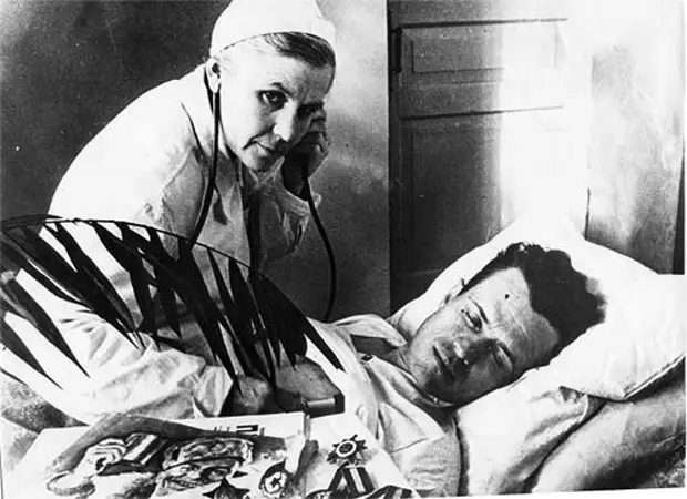 Медики во время войны фото