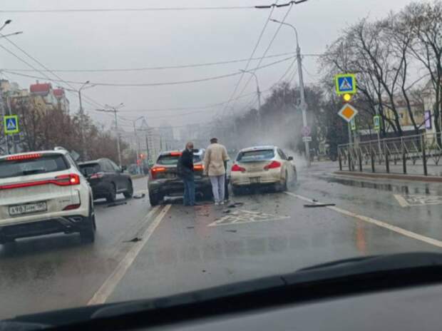 ДТП на пересечении пр. Ильича и ул