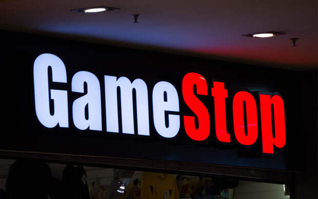 Крах «мемных акций»: бумаги GameStop рухнули на 63%, AMC — на 42%